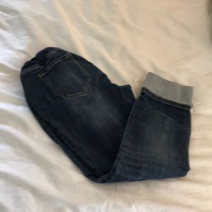 Postpartum Bounceback cropped jeans by Motherhood